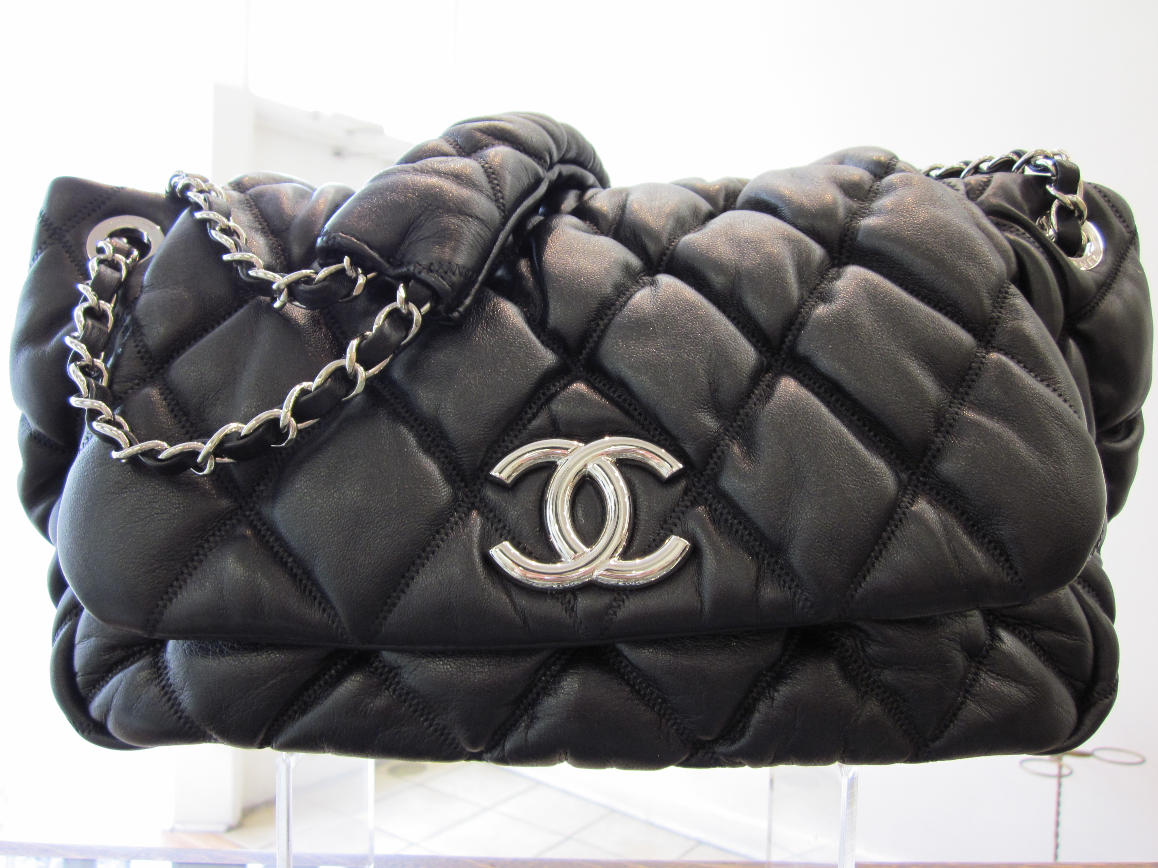 chanel bubble quilted bag