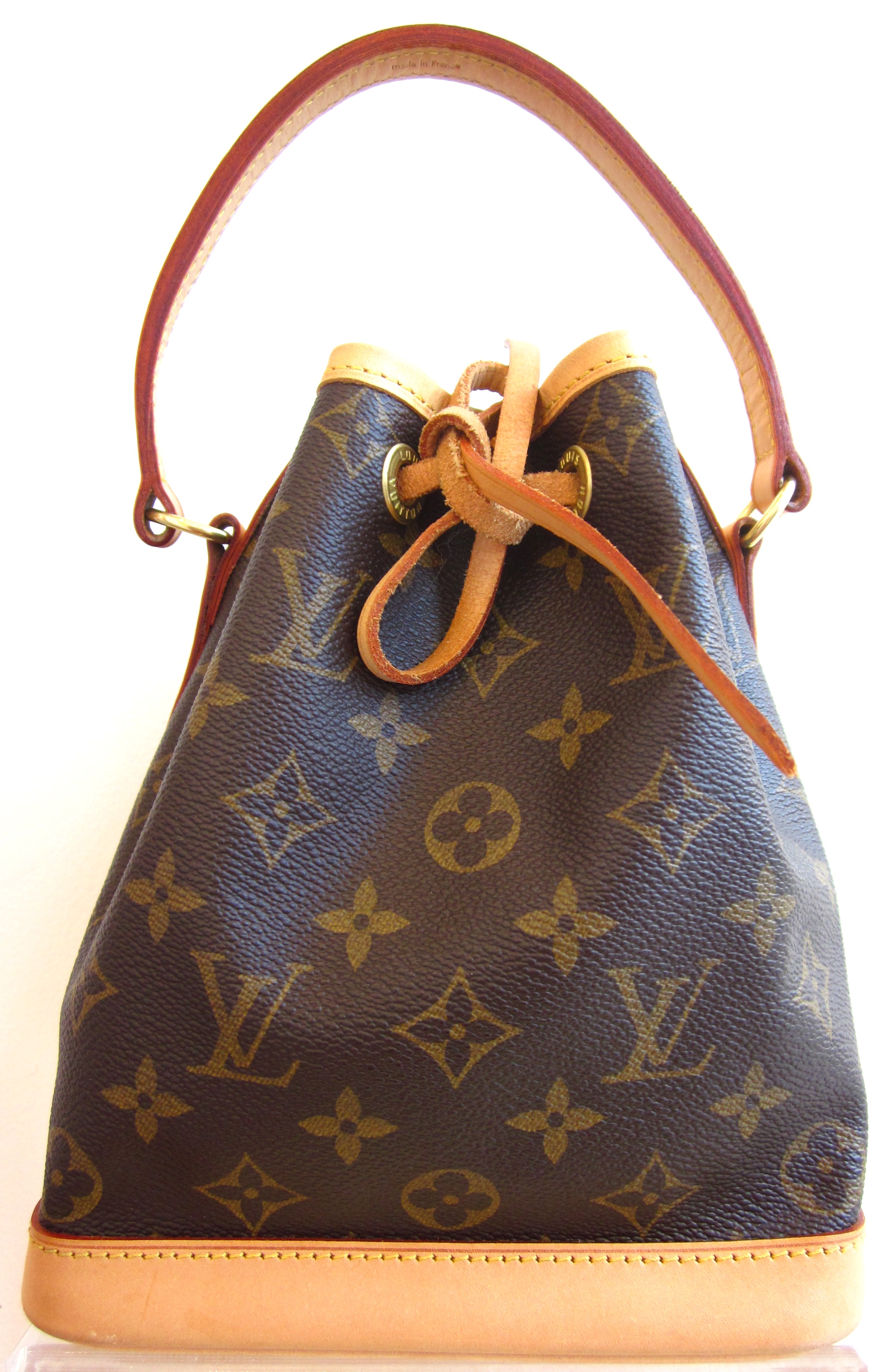 Louis Vuitton Lilia Lambskin Leather Shoulder Bag