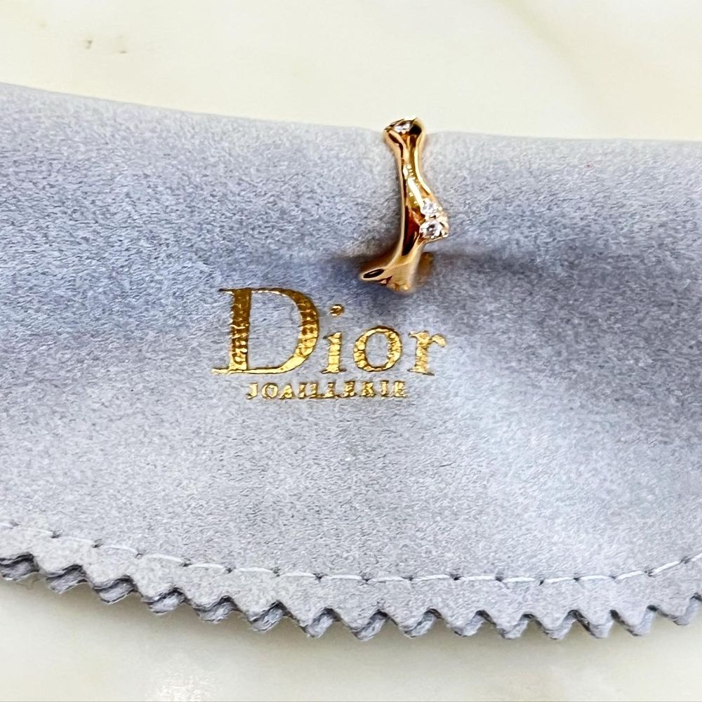 Dior Bois de Rose ear cuff
