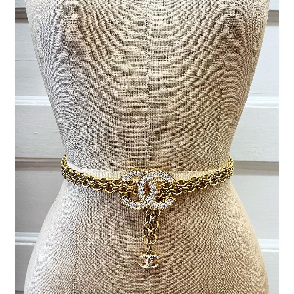Chanel 80s gold chain belt