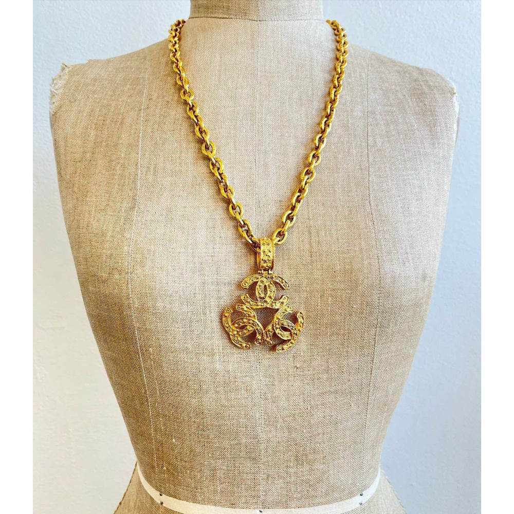 Chanel triple CC chain necklace