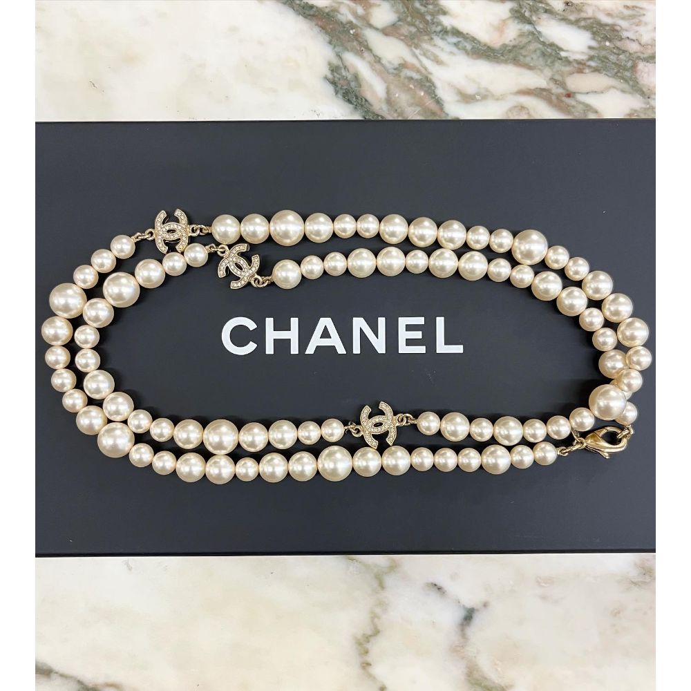 Chanel 2013 pearl necklace