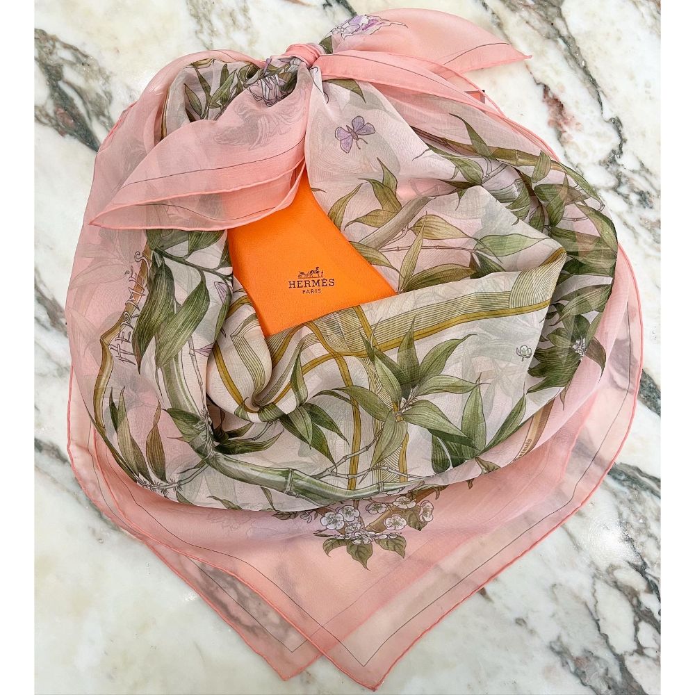 Hermès Sérénité chiffon scarf