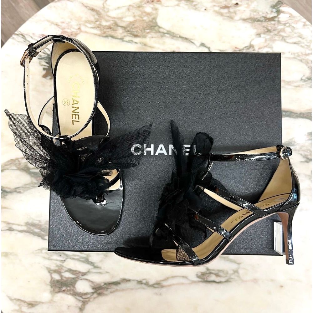 Chanel black patent leather heels