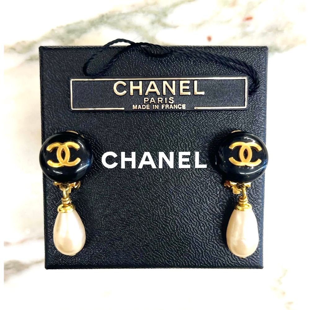 Chanel 1993 drop pearl button earrings