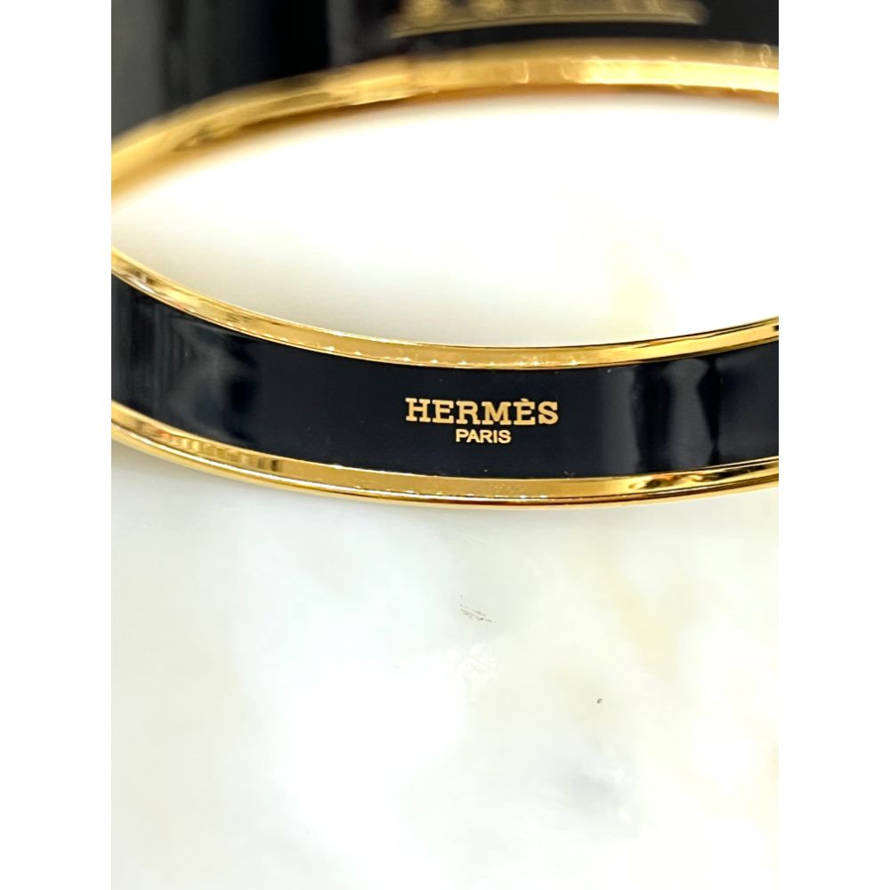 Hermès Caleche gold enamel bangle