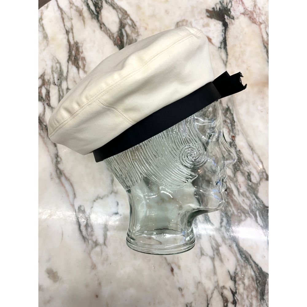 Chanel vintage beret - circa 1983