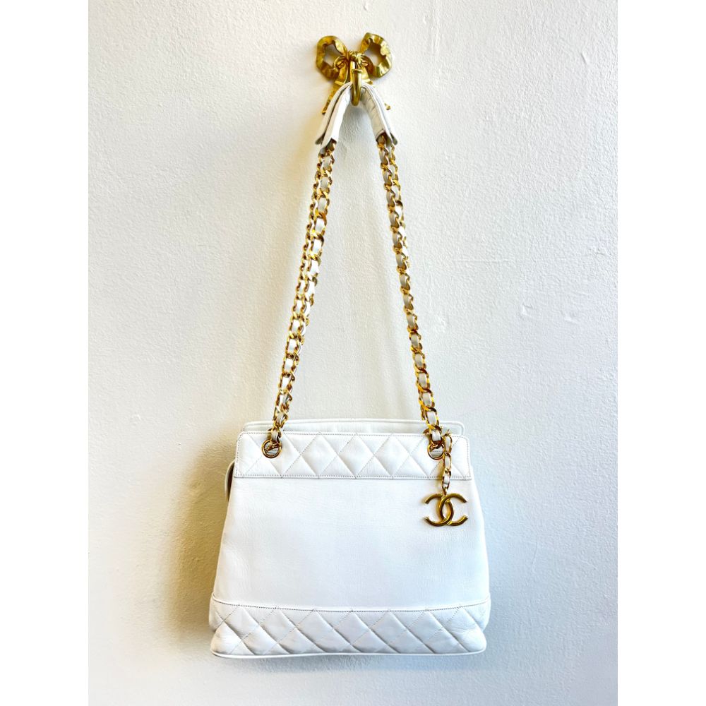 Chanel 1990 white shoulder bag