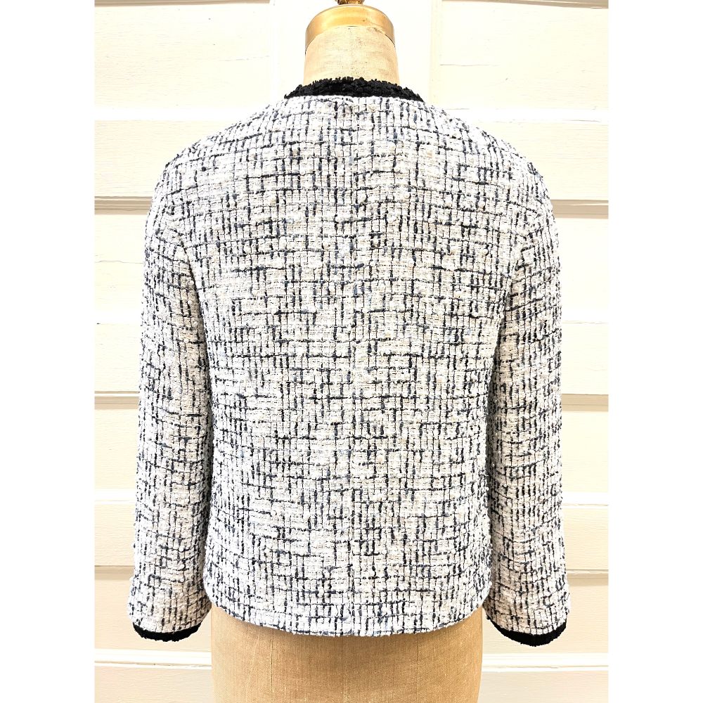 Chanel 2022 Cruise tweed jacket