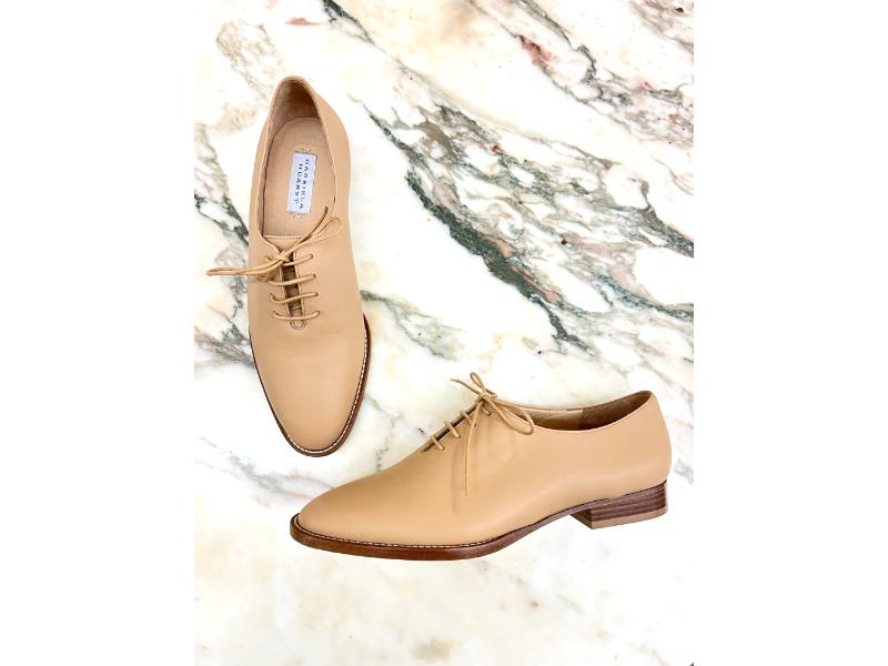Gabriela Hearst beige oxfords