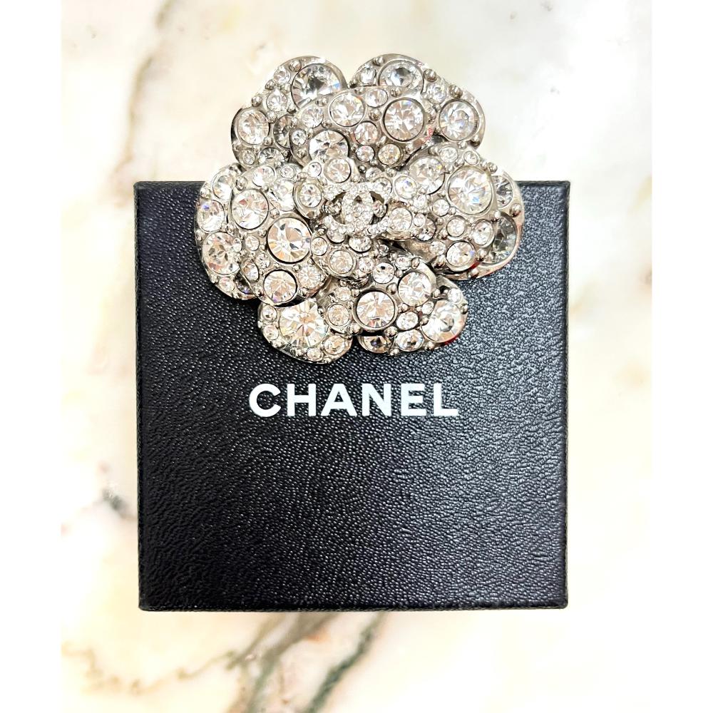 Chanel 2011 camellia brooch