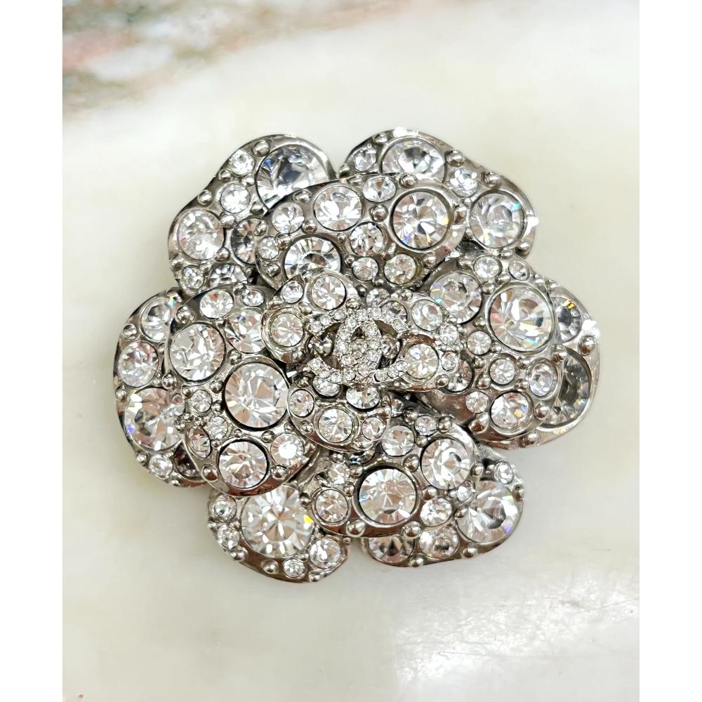 Chanel 2011 camellia brooch