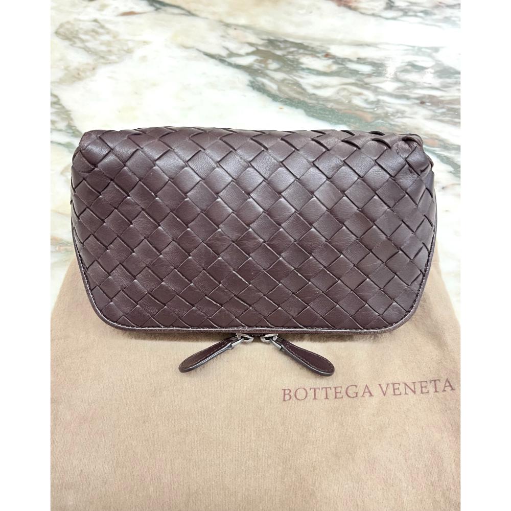 Bottega veneta cosmetic bag deals