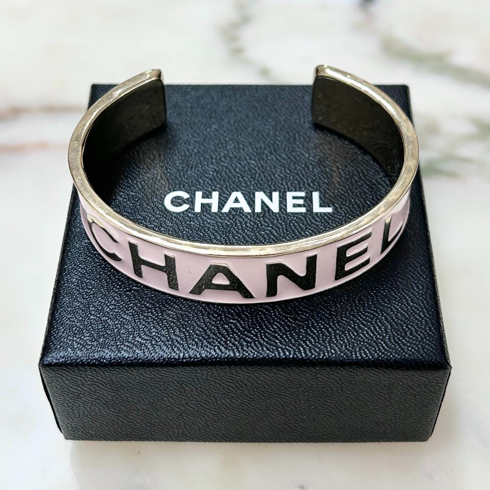 Chanel 2022 pink enamel logo cuff bracelet
