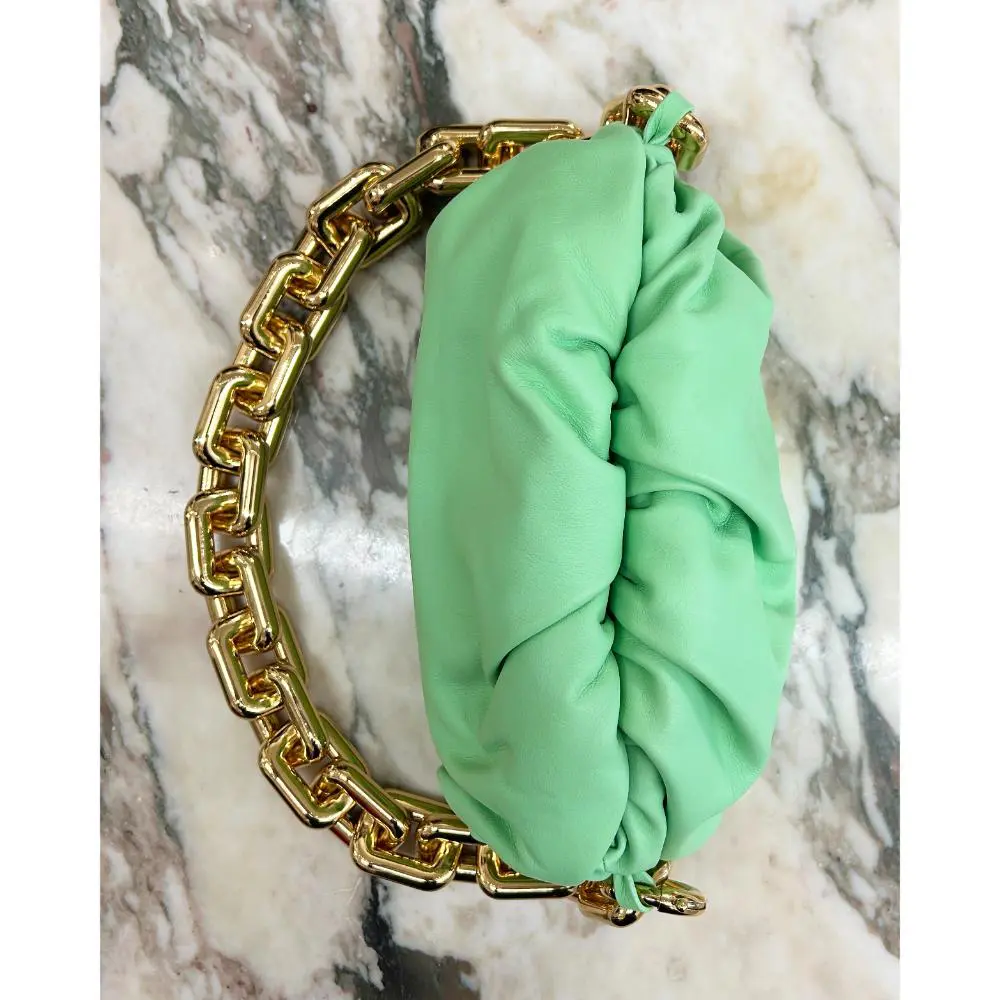 Bottega Veneta The Chain Pouch in wasabi leather