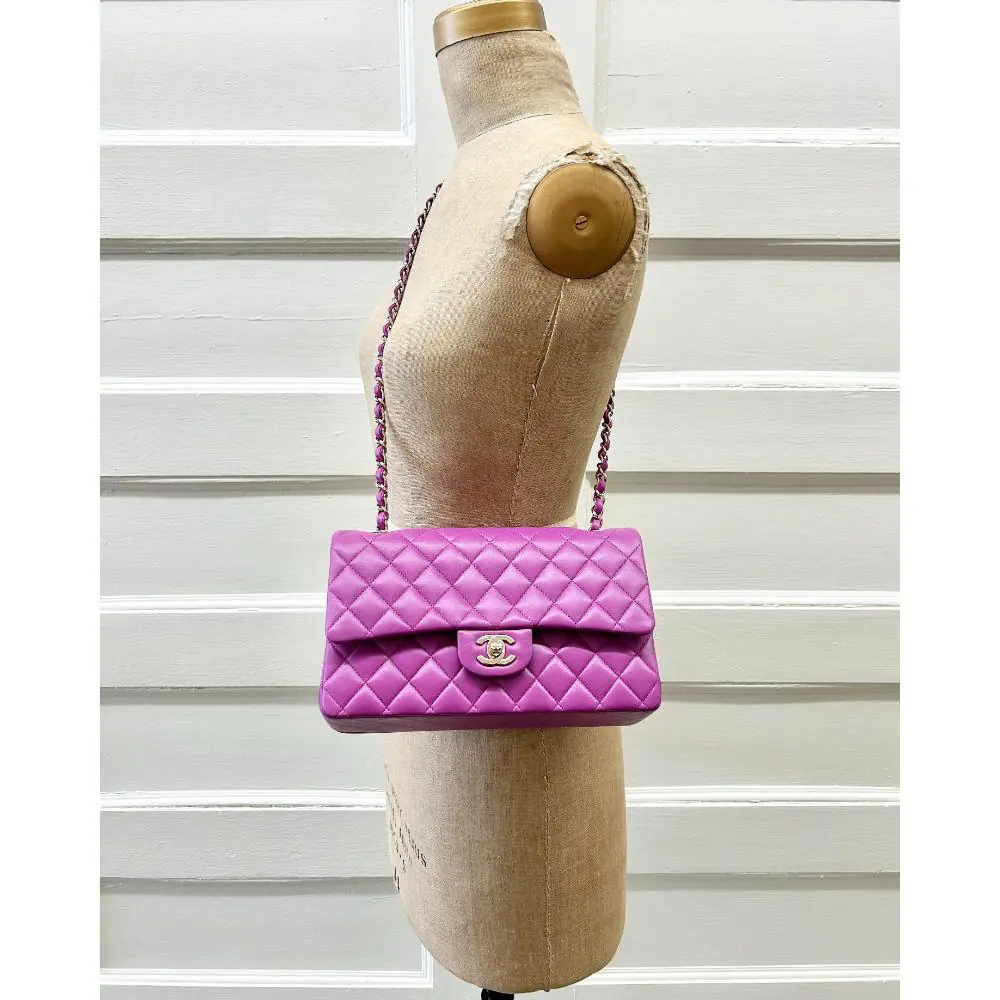 Chanel 2020 Medium Classic Flap bag in magenta lambskin