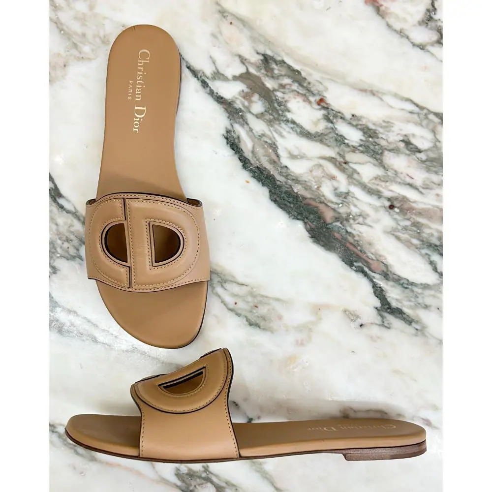 Dior D-Club leather sandals in camel brown ~ sz 37.5