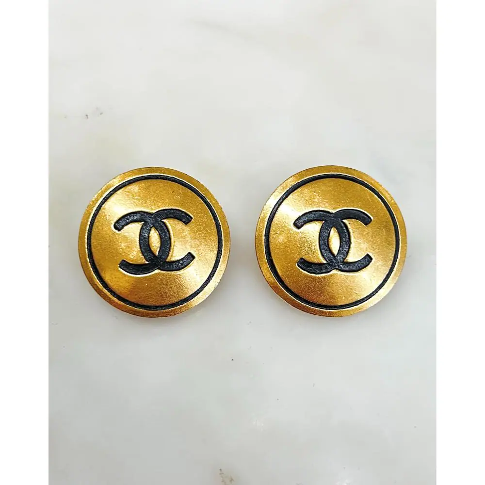 Chanel 1993 logo gold disk clip on earrings