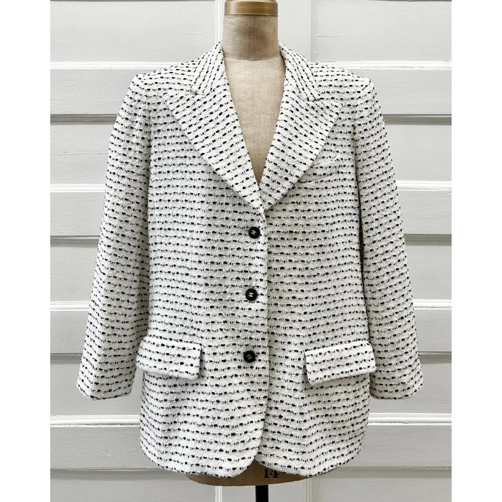 Chanel 1998 white, cream and black tweed jacket