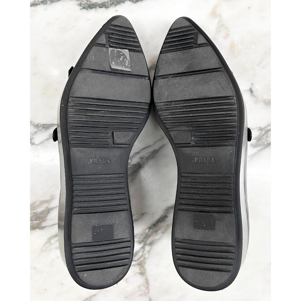 Prada black leather creeper loafer ~ sz 38.5