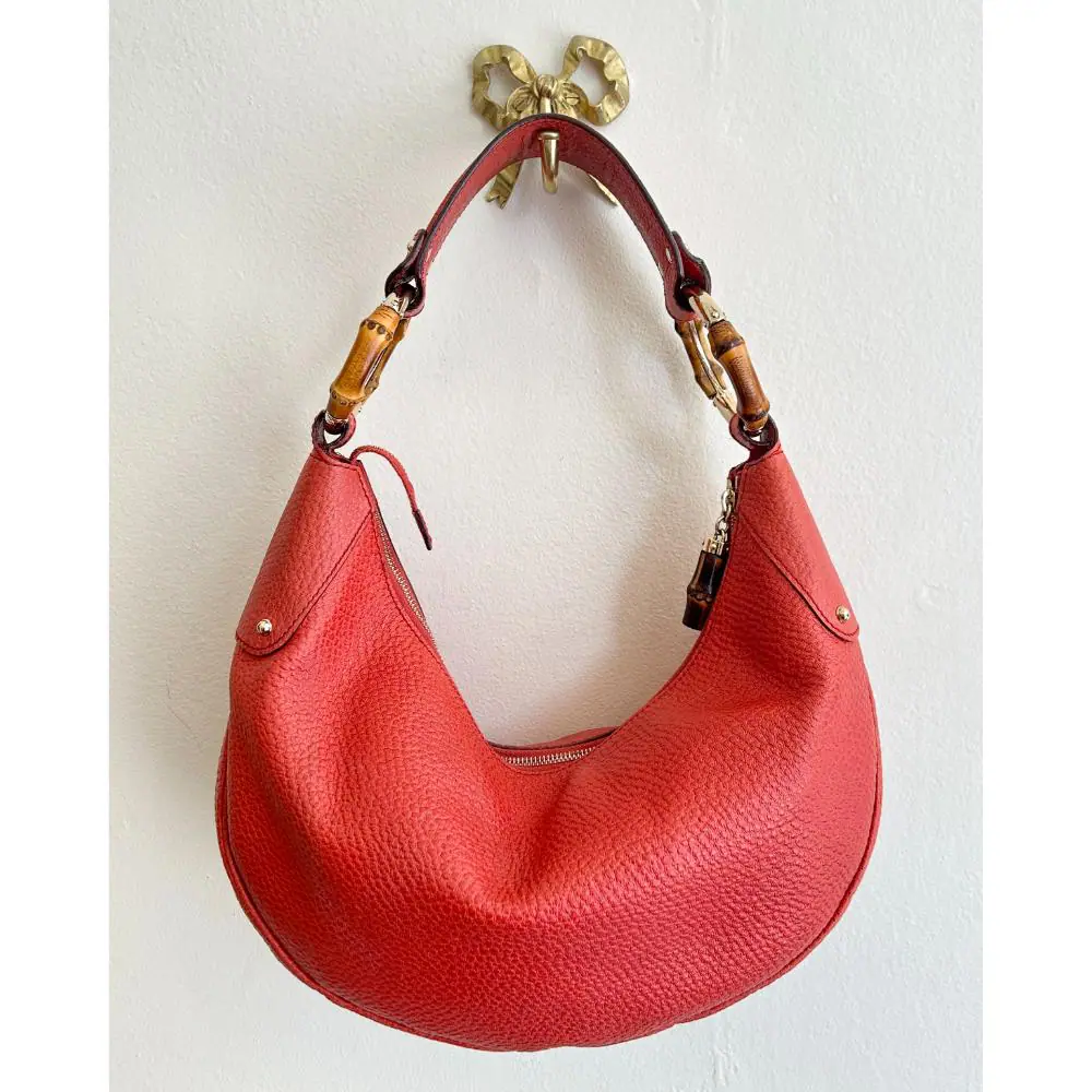 Gucci bamboo ring hobo bag in paprika leather