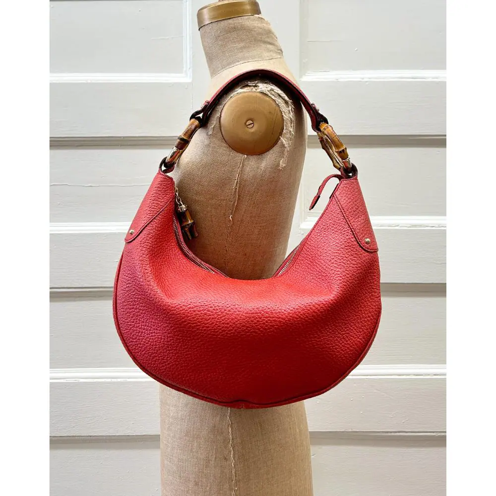 Gucci bamboo ring hobo bag in paprika leather