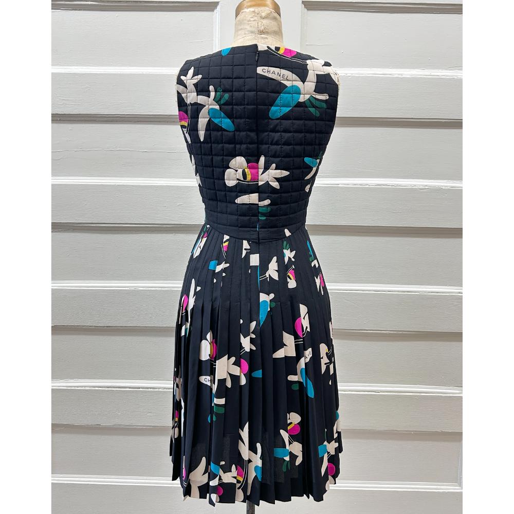 Chanel 2000 black floral silk quilted/pleated dress