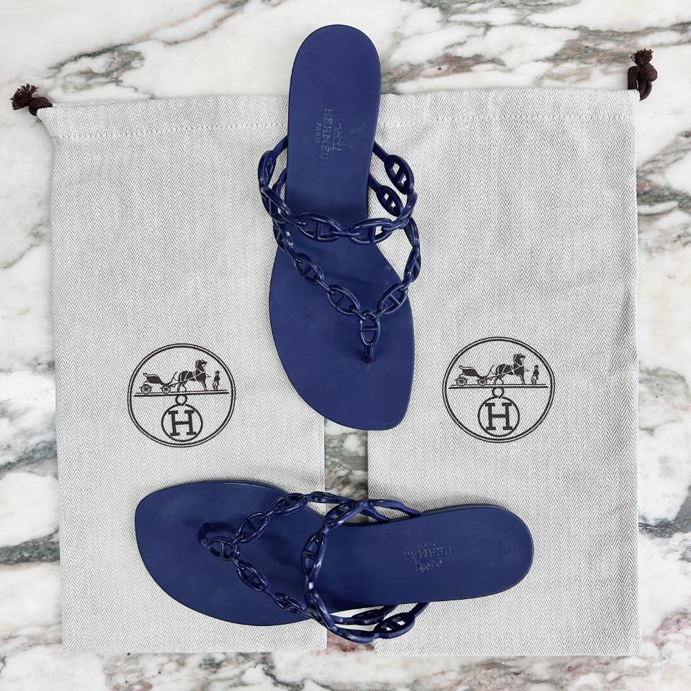Hermès Island rubber sandals in cobalt blue - Size 38