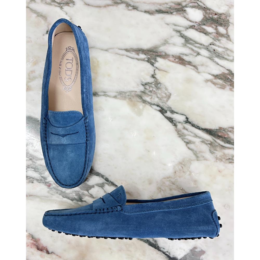 Tod's blue suede Gommino driving shoes ~ Size 37