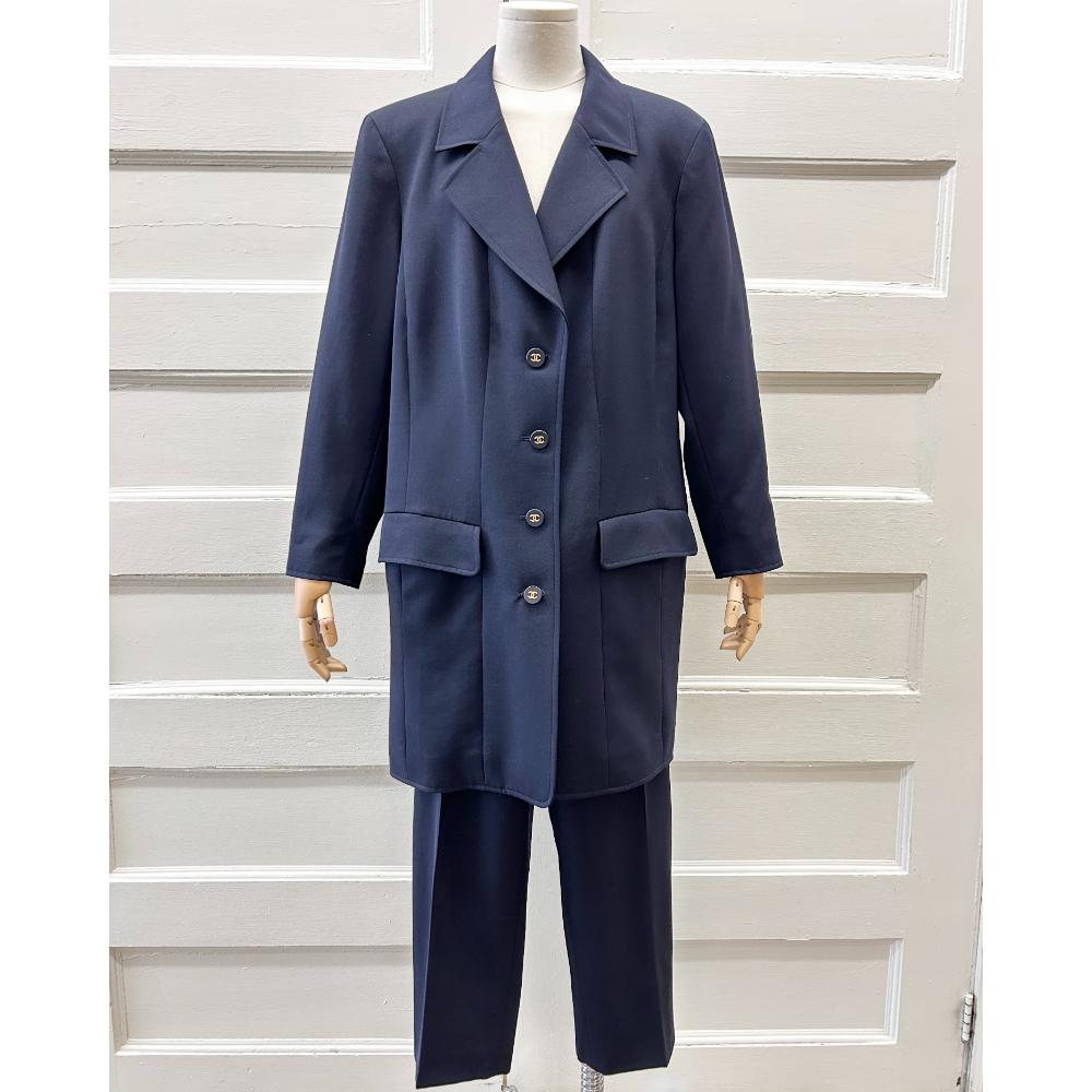 Chanel 1997 navy wool pant suit ~ Size 16/18