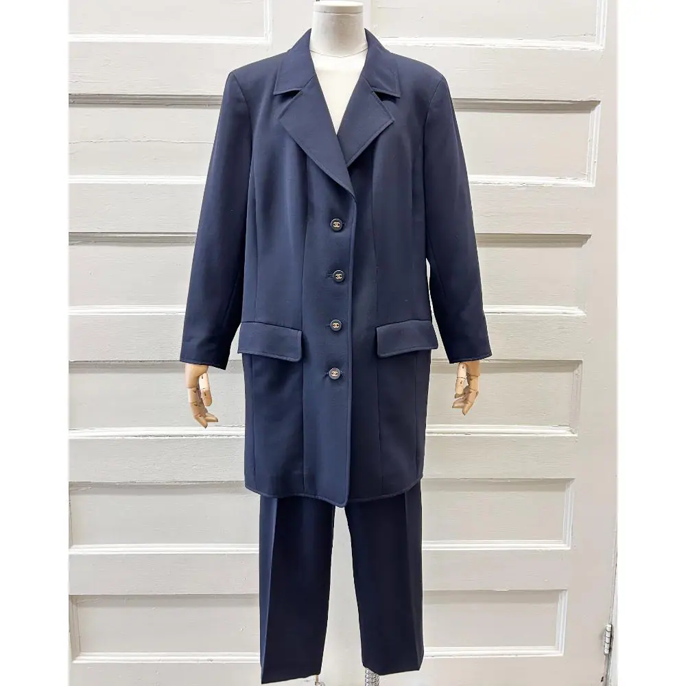Chanel 1997 navy wool pant suit ~ Size 16/18
