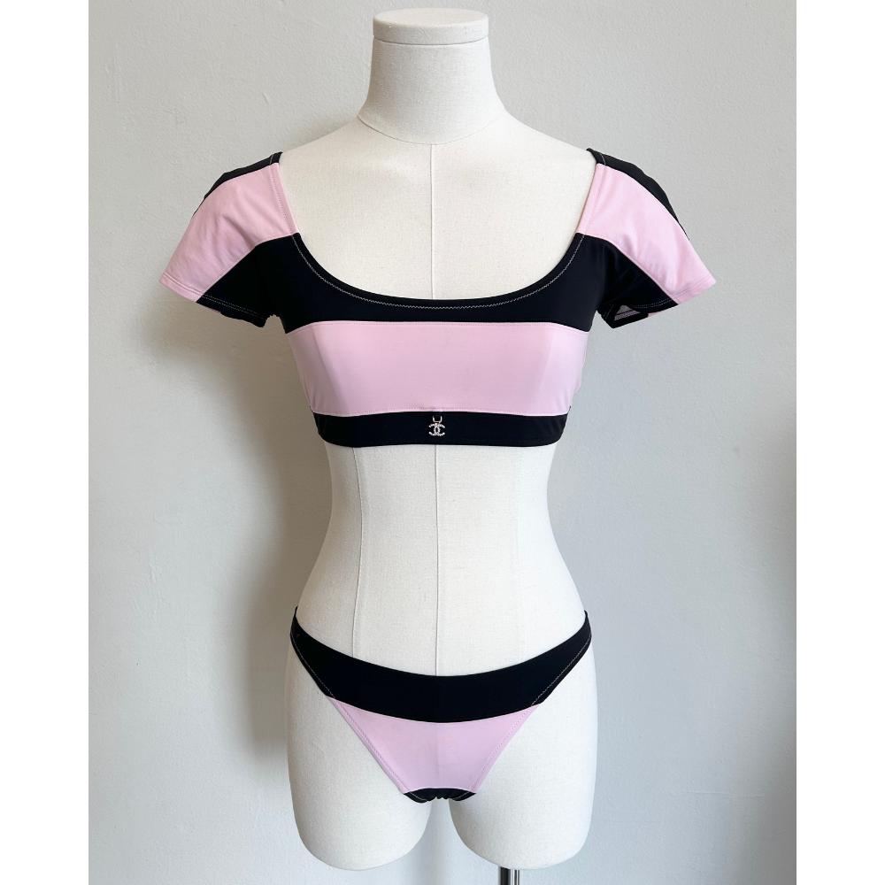 Chanel 2024 Coco Beach black & pink bikini set ~ Size 2/4