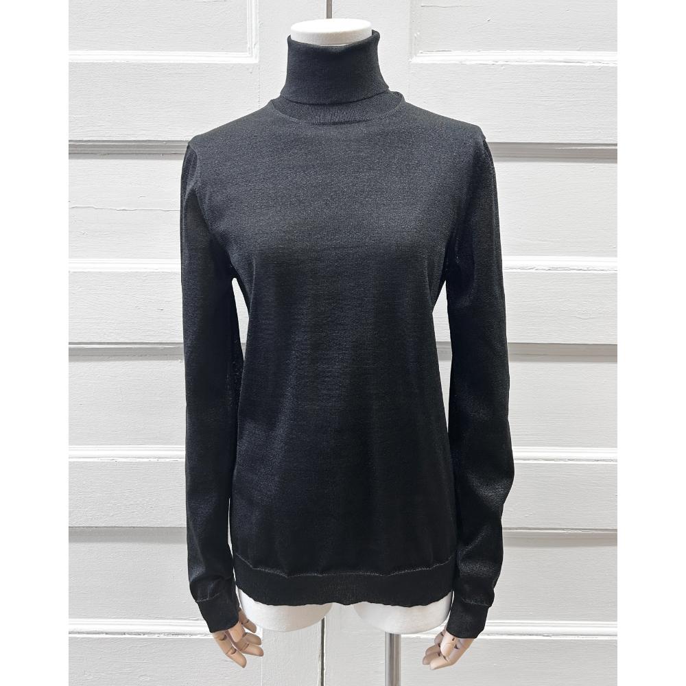 Louis Vuitton black sparkle knit turtle neck ~ Size 6/8