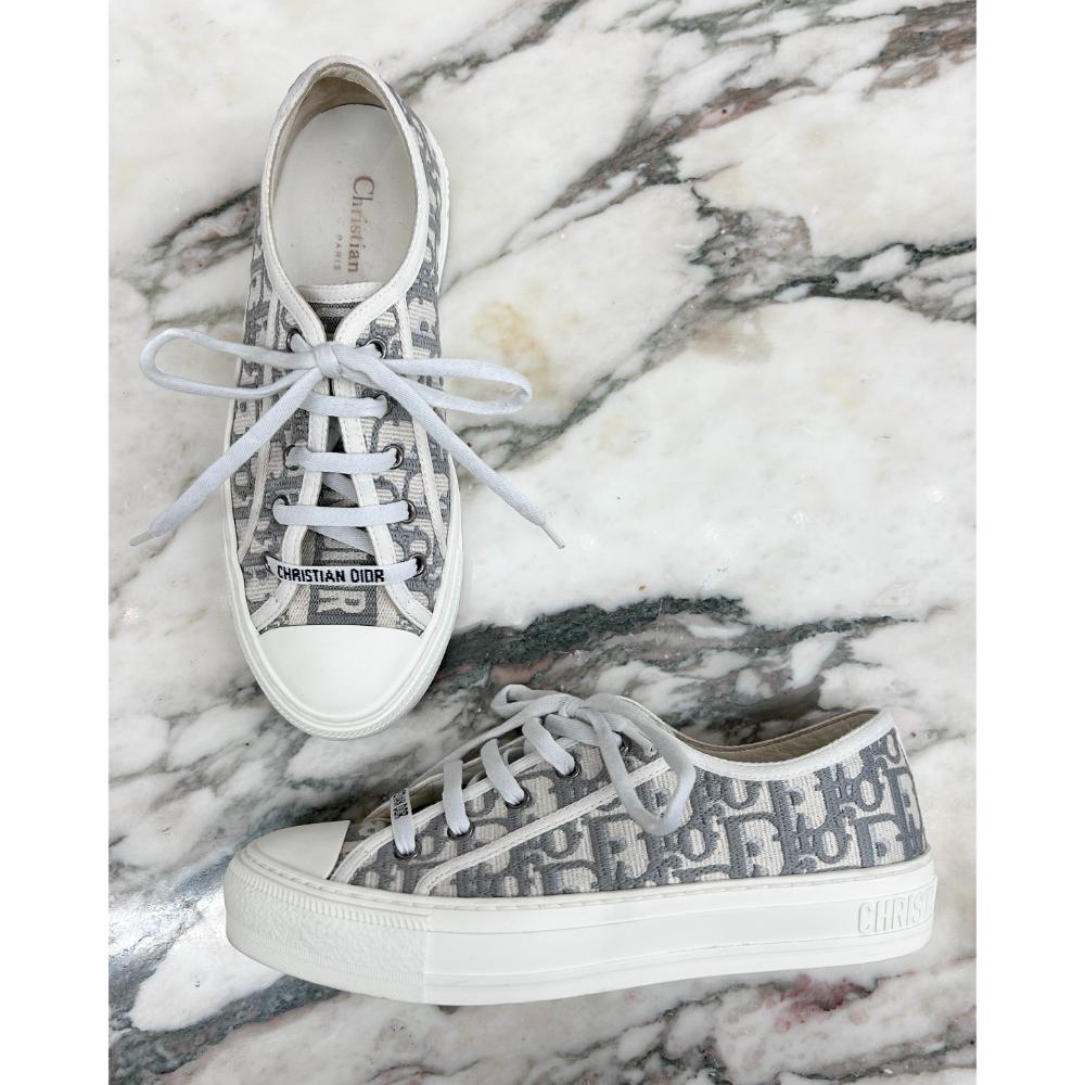 Dior Walk'n'Dior sneakers in Stone Gray Oblique canvas ~ Size 7