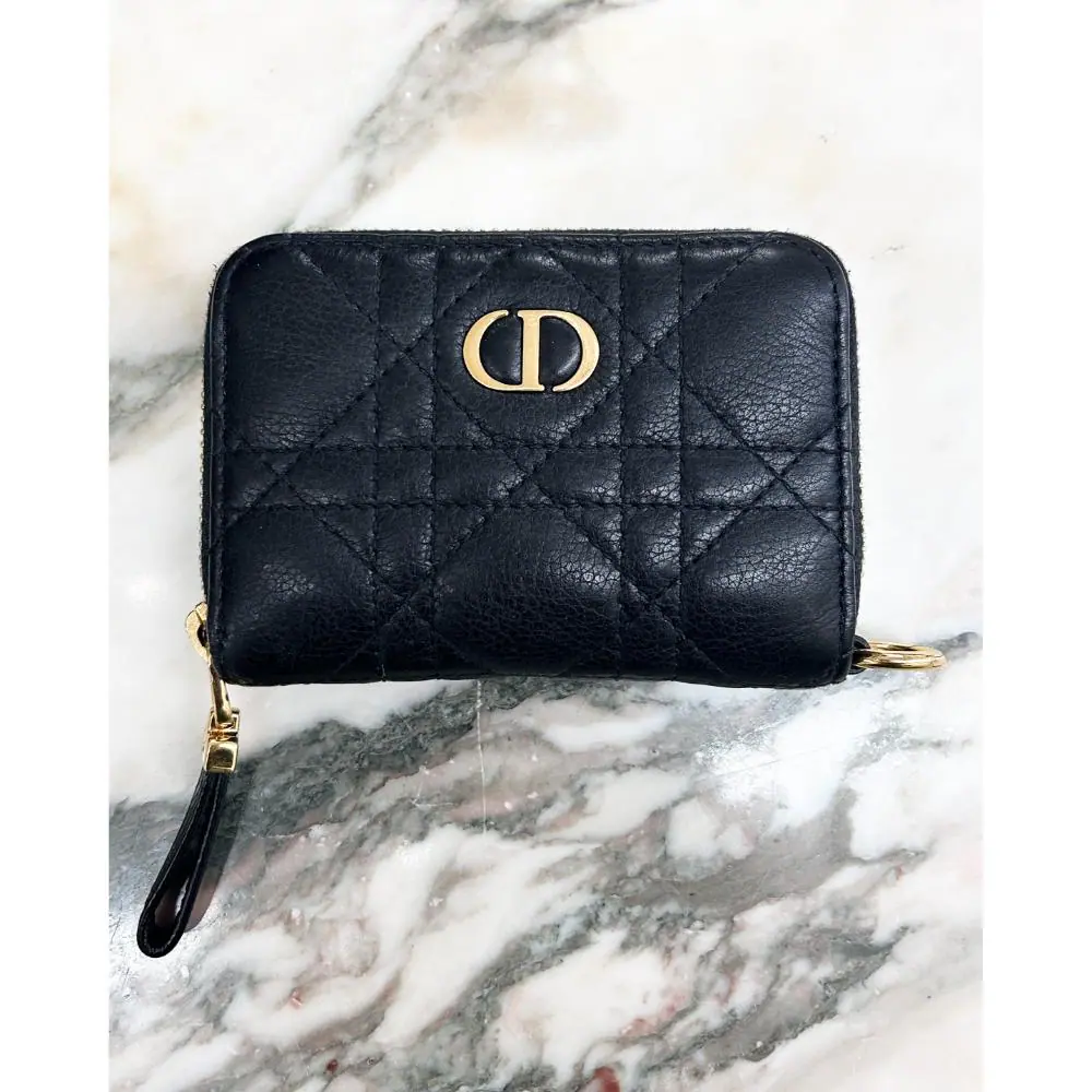 Dior Caro detachable cardholder in black calfskin