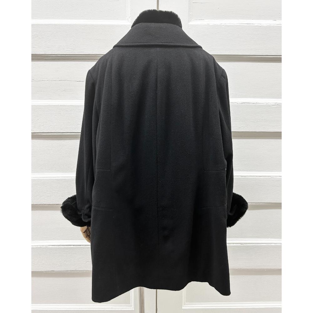 Chanel 2002 black cashmere jacket w/ removable rabbit trims ~ Size 16