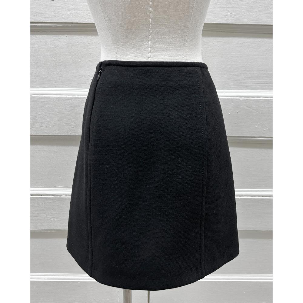 Prada black wool skirt with silver buttons ~ Size 4