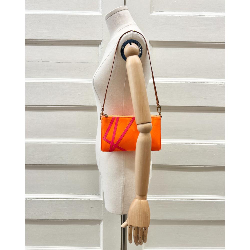 LV X Robert Wilson 2002 Vernis Lexington Pochette