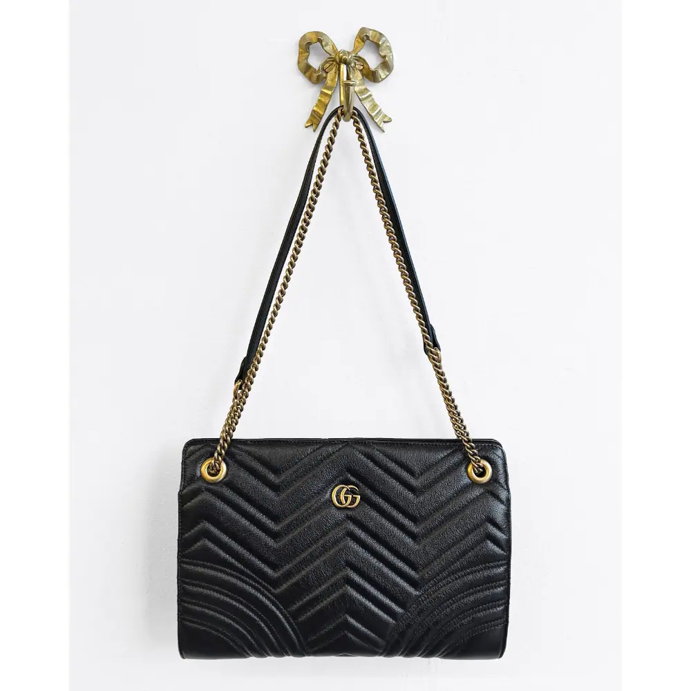 Gucci Medium GG Marmont Matelassé leather black bag