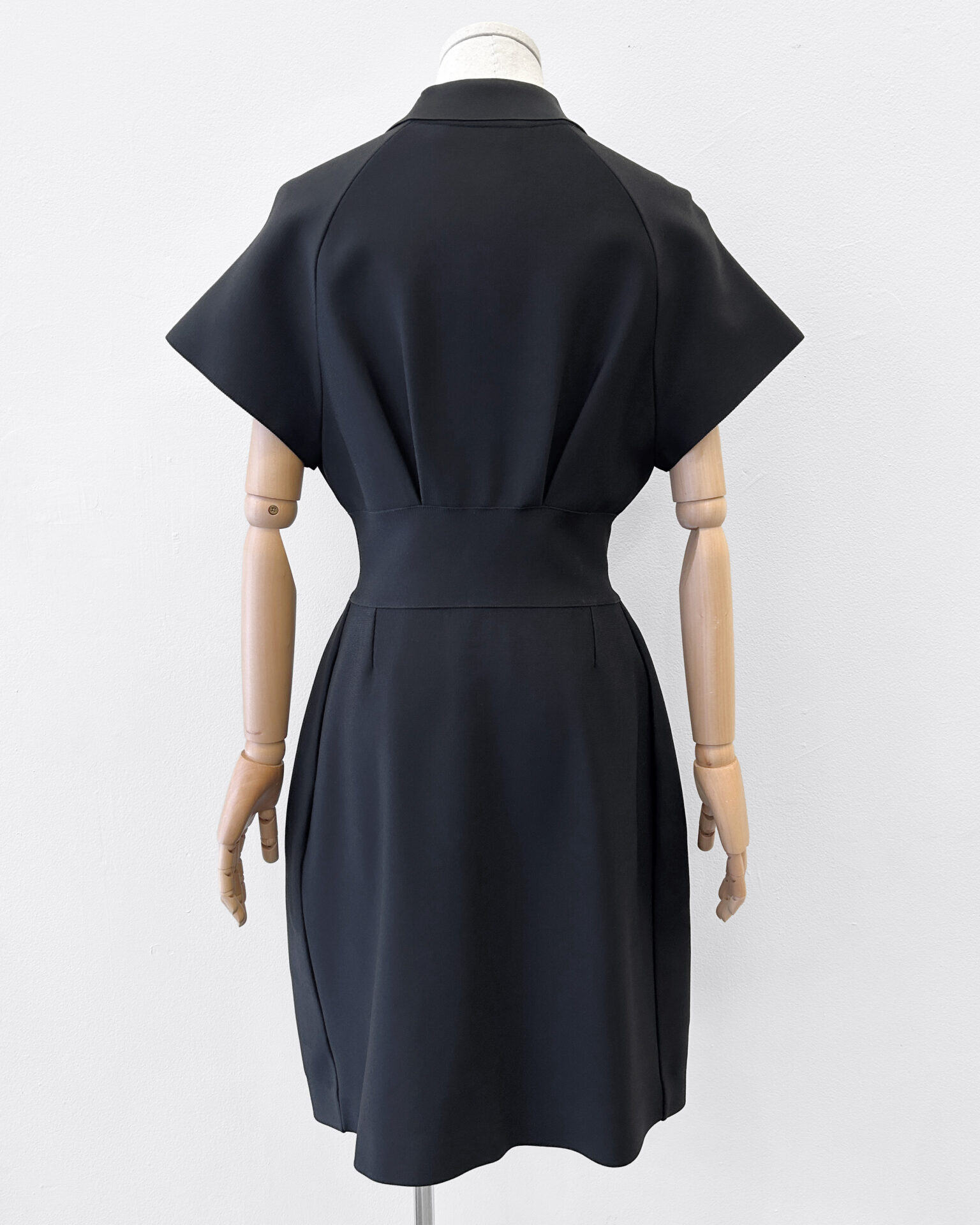 Dior black knit zip front dress ~ Size 6