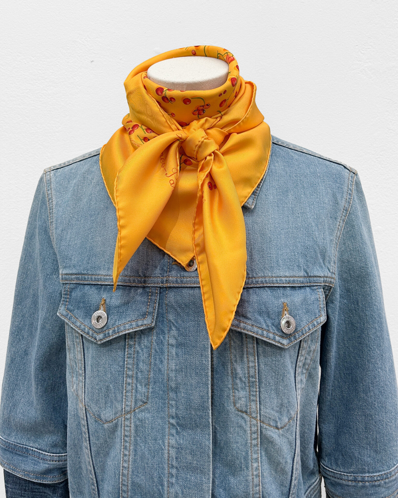 Hermès Red Berries silk scarf