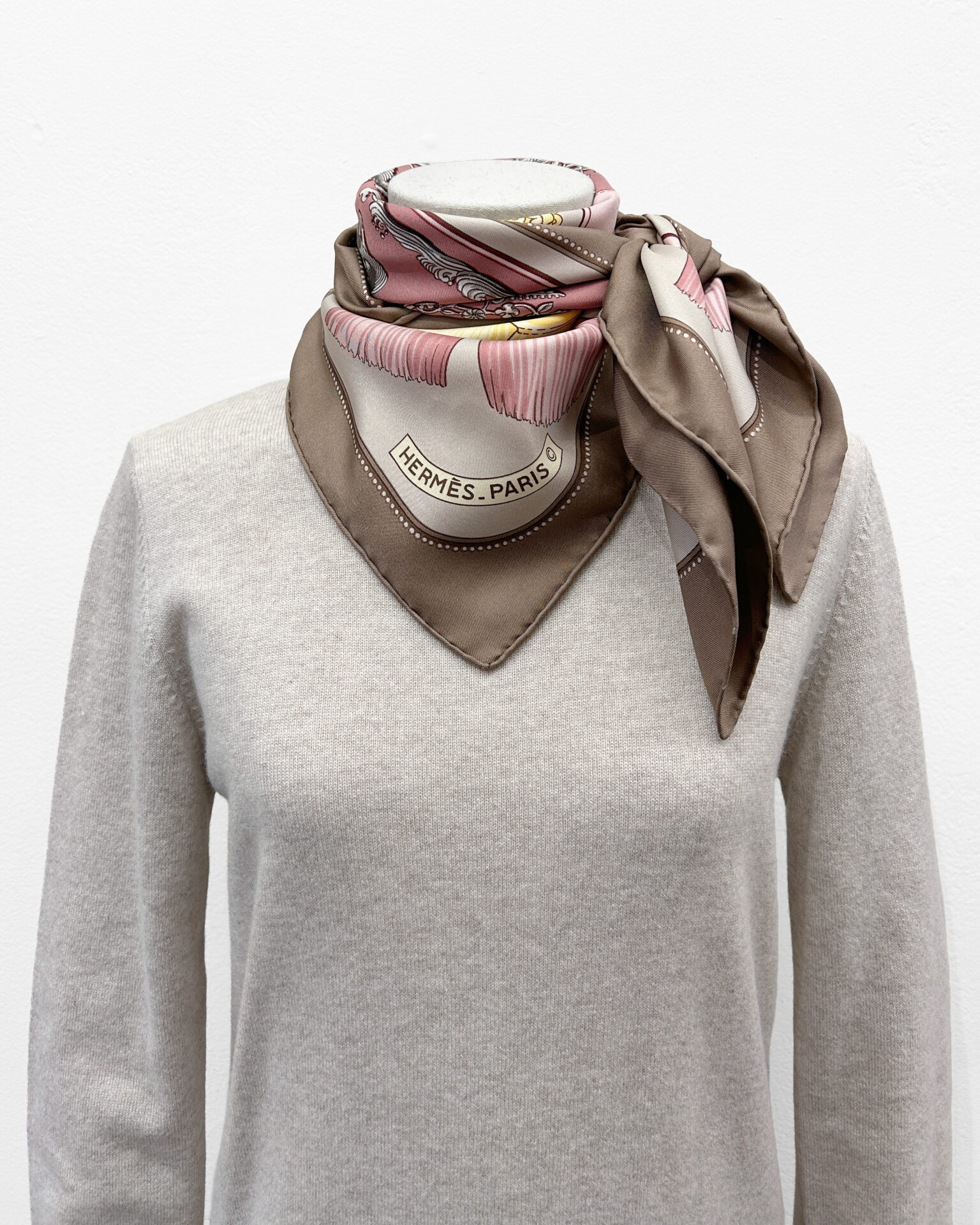 Hermès Tsubas silk scarf