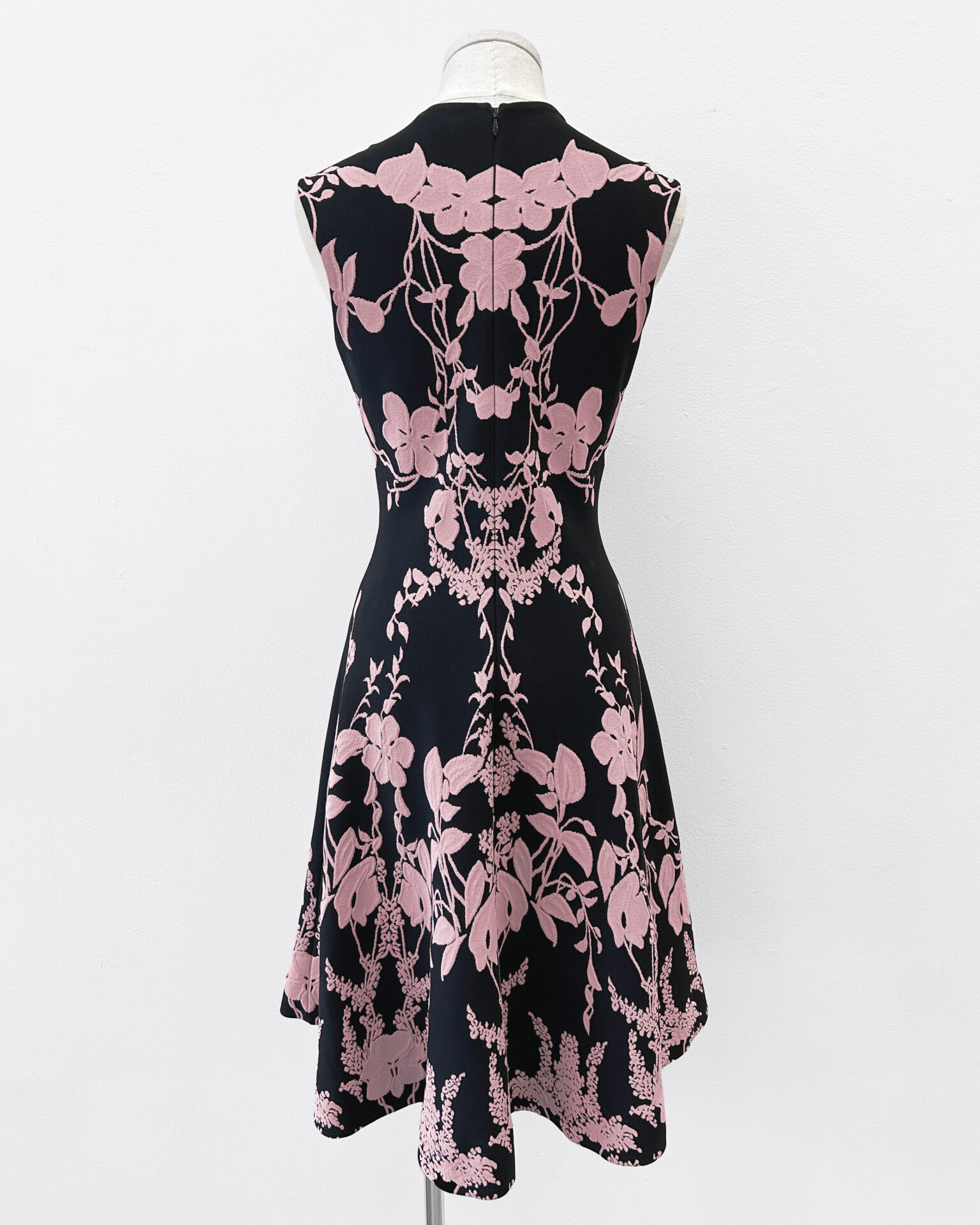 Alexander McQueen floral knit dress ~ Size L