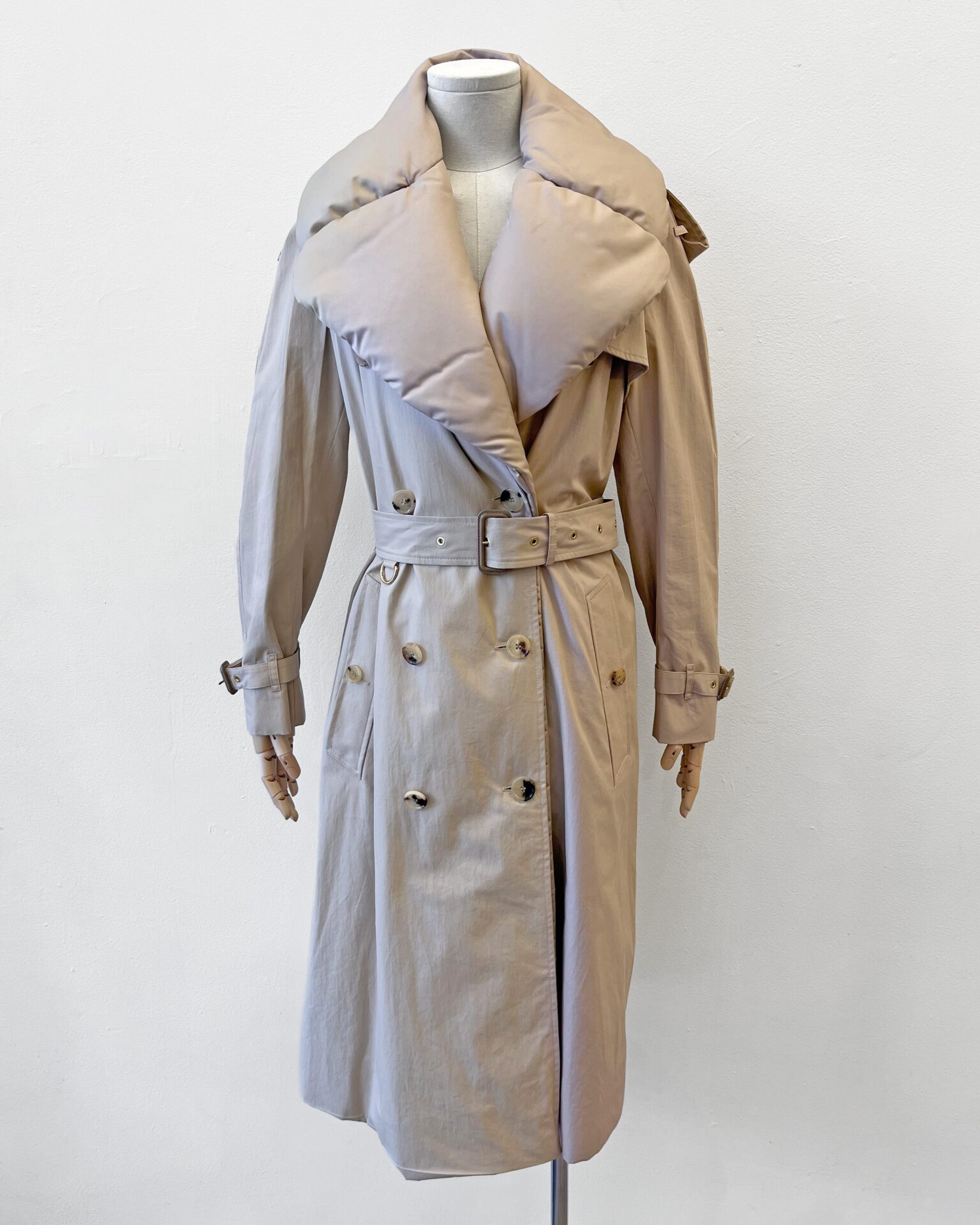 Burberry classic belted trench coat with removable down collar