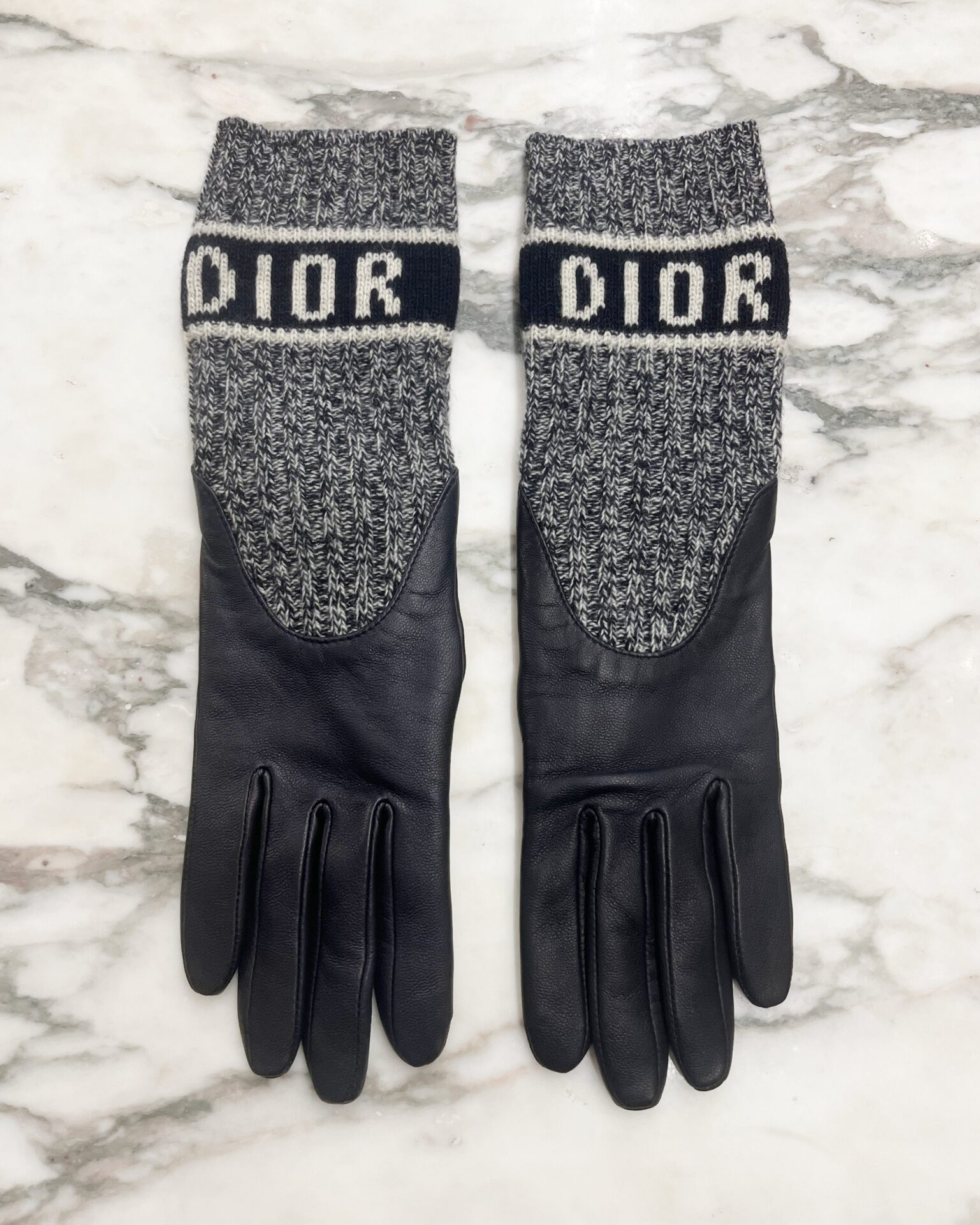Dior cashmere knit/leather navy and white gloves