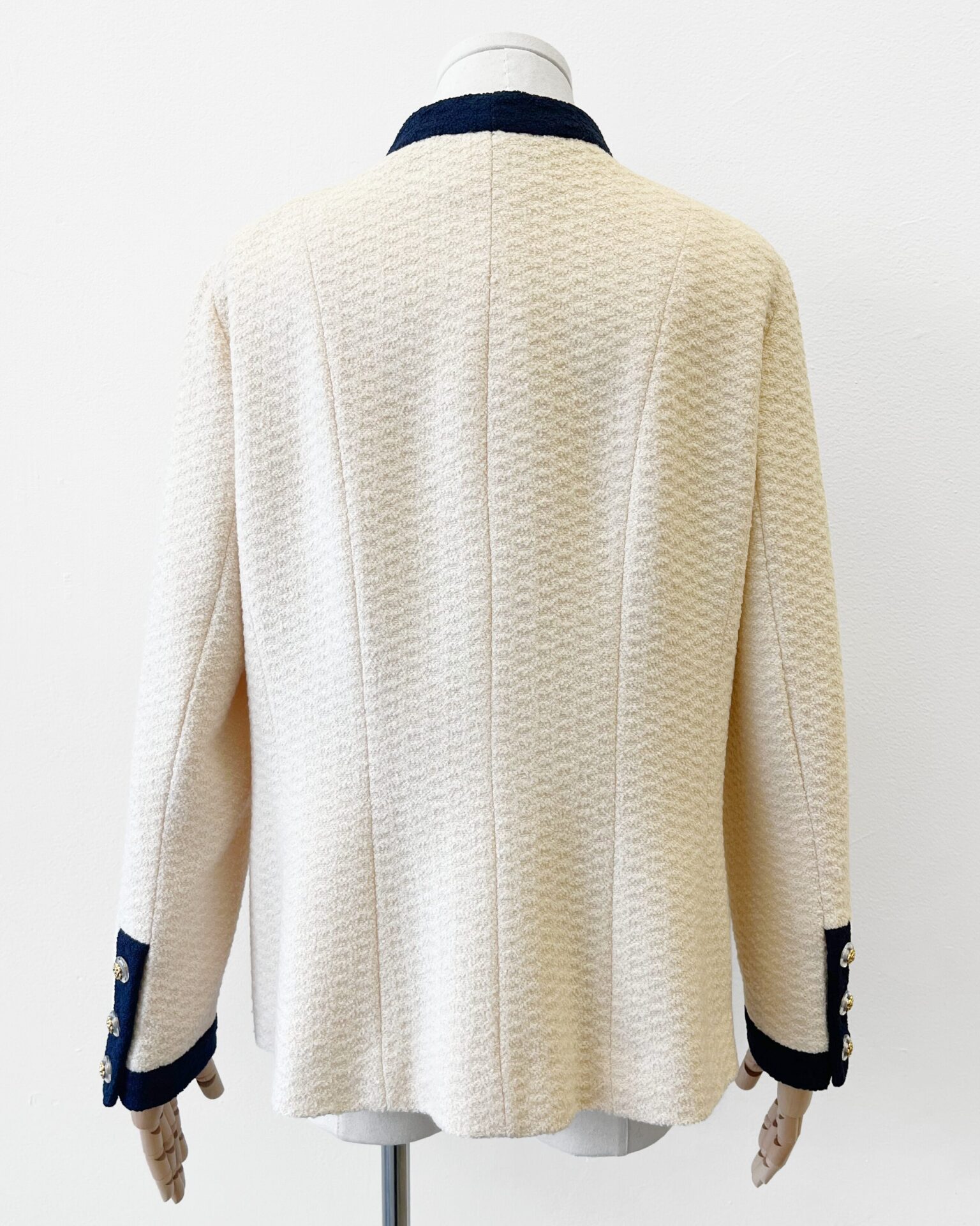 Chanel 1992 ivory/navy tweed blazer with camellia buttons