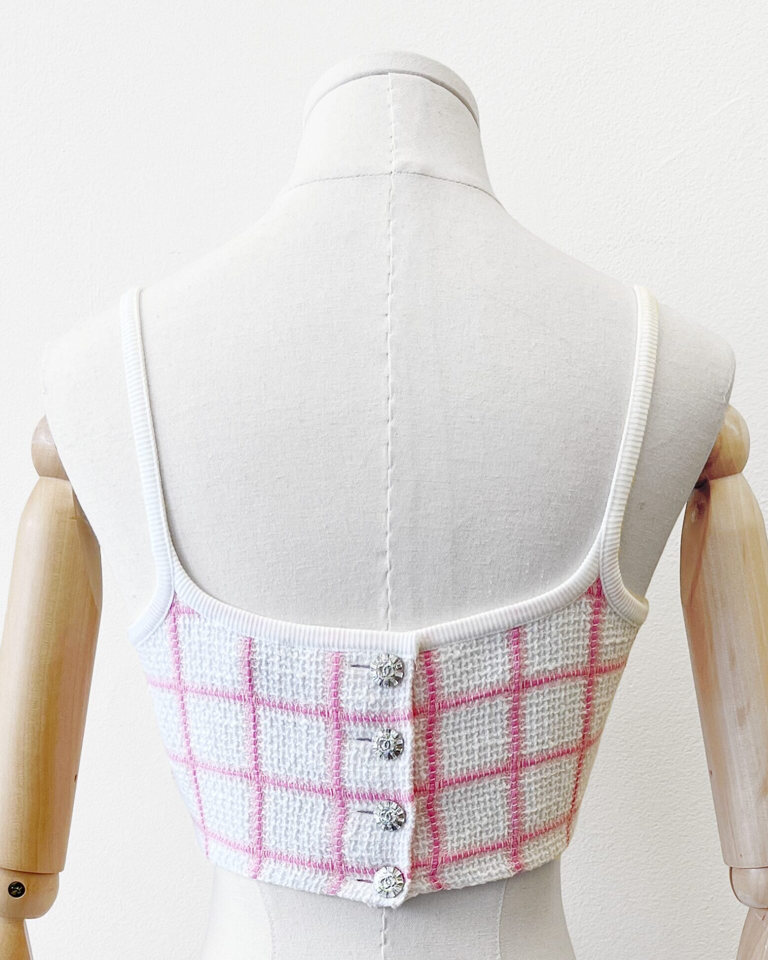 Chanel 2023C cropped bralette pink/white tweed top