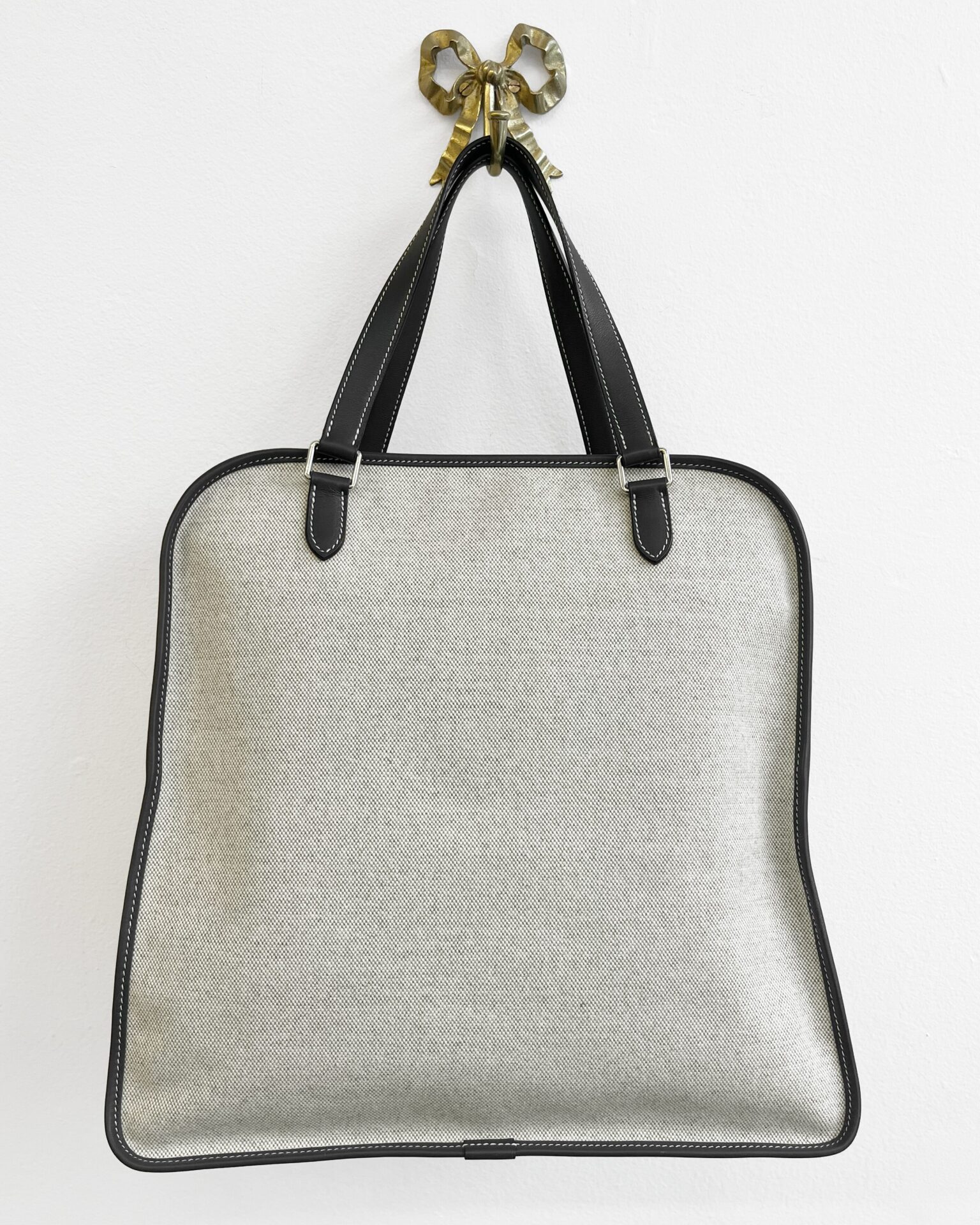 Hermes 2007 Jumping Tote in light grey