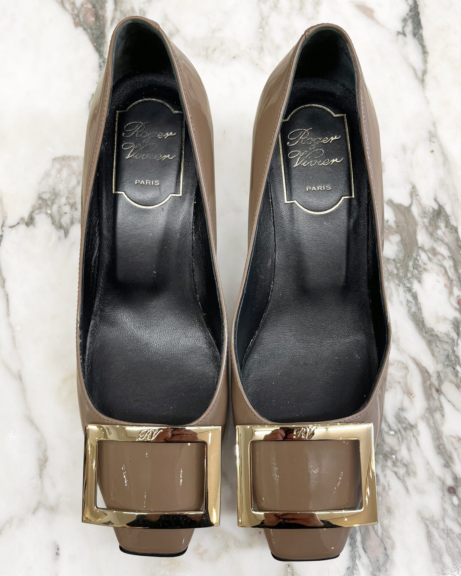 Roger Vivier Belle Vivier blush patent leather pumps