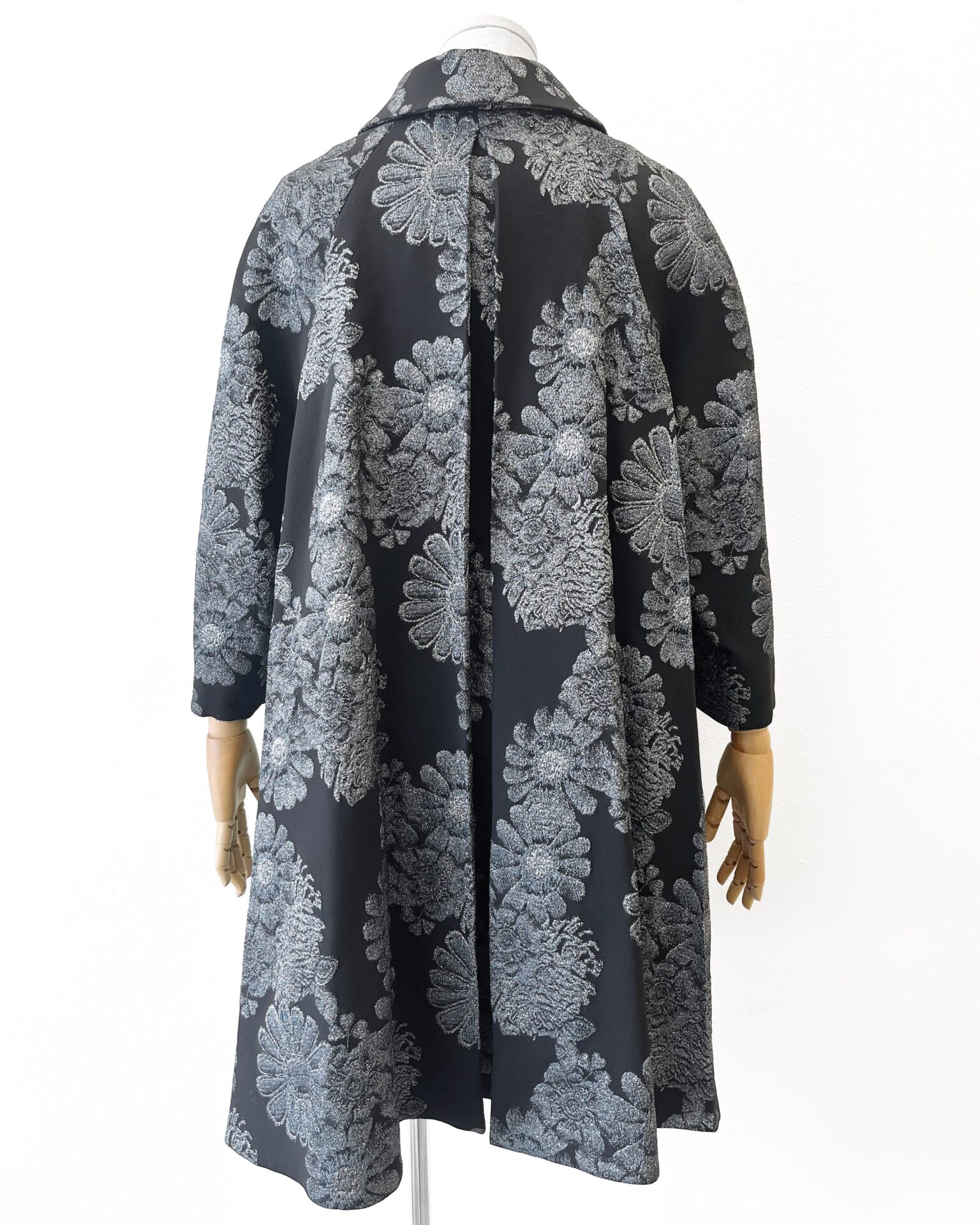 Erdem 2016 Kira brocade swing coat